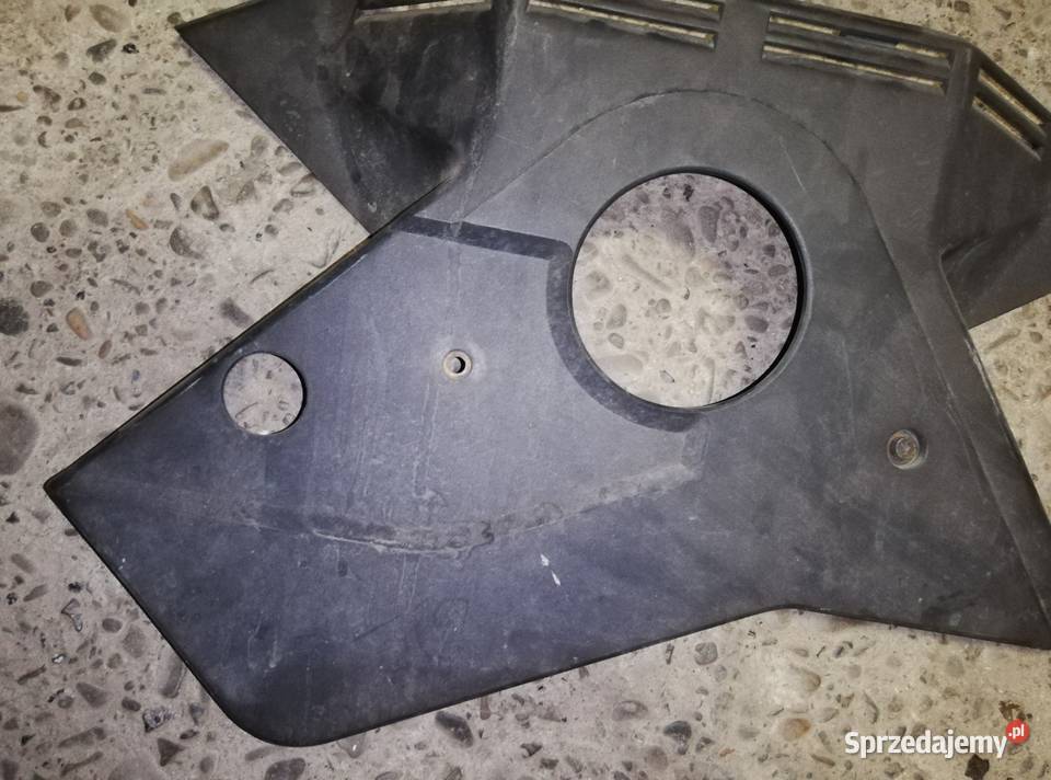 Osłona pompy wspomagania silnika Audi 80 a4 a6 osobowe Sanok