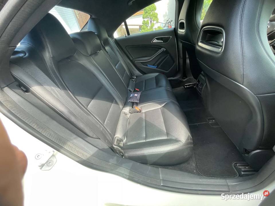 Mercedes CLA 250 4Matic Rok produkcji 2014 Lubartów