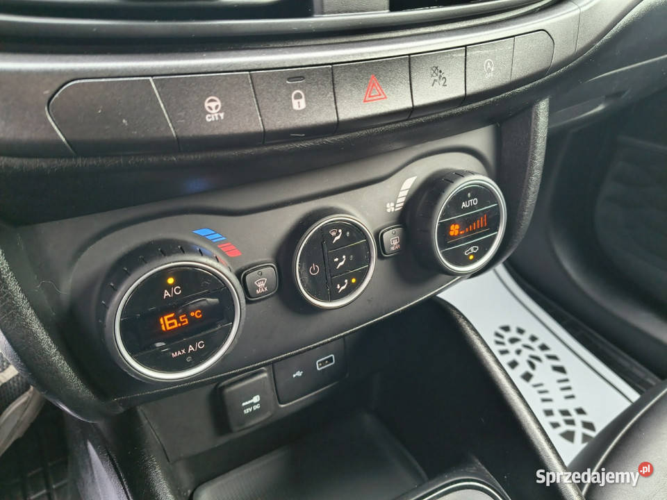 Fiat Tipo 14 TJet 120 Turbo SDesign Sport Full komputer pokładowy Mysłowice
