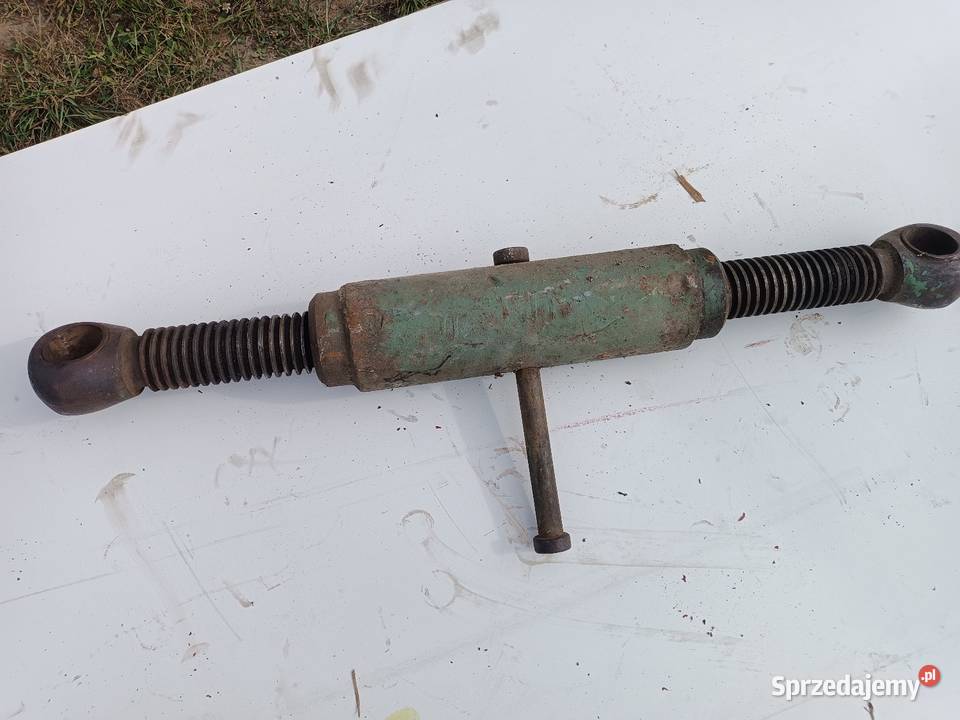 Śruba rzymska masywna rurowa trapezowa Błaszki