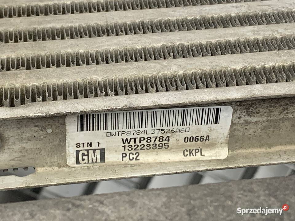 INTERCOOLER OPEL ZAFIRA B 13223395 19 120 0519 sprzedam