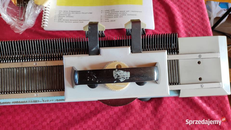 Maszyna dziewiarska raczej uszkodzona duzo Środa Wielkopolska