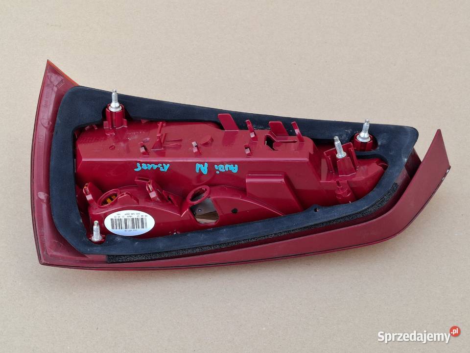 AUDI A1 8X0 LAMPA PRAWY TYŁ PRAWA TYLNA ORYGINAŁ Bieleń