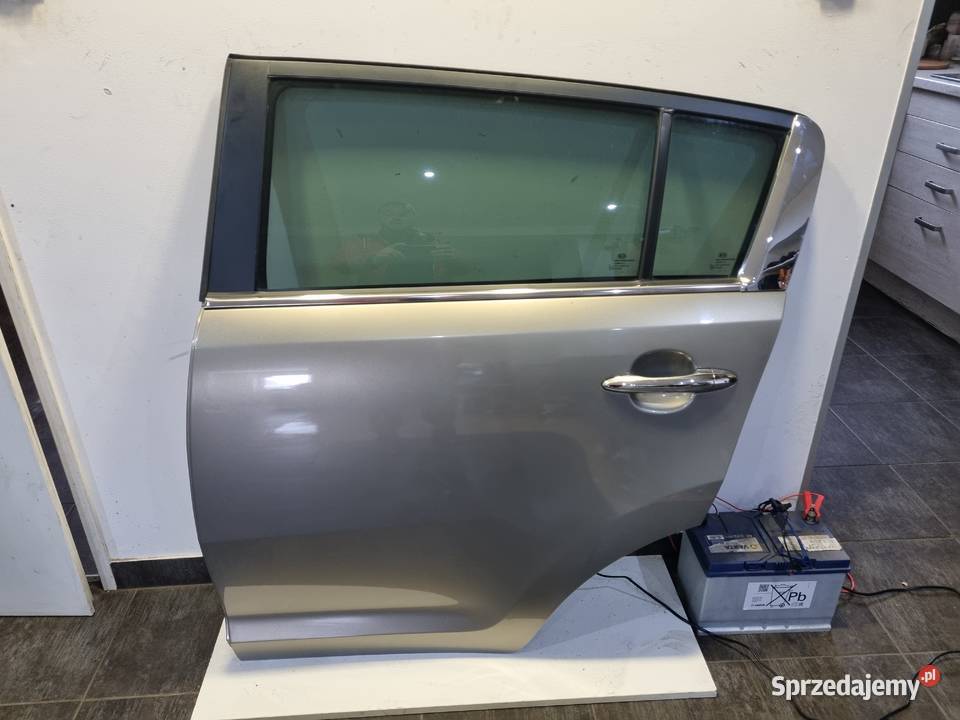 DRZWI LEWY TYL A3 KIA SPORTAGE 3 Skierniewice