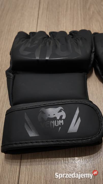 Rękawice MMA Venum czarne Łódź