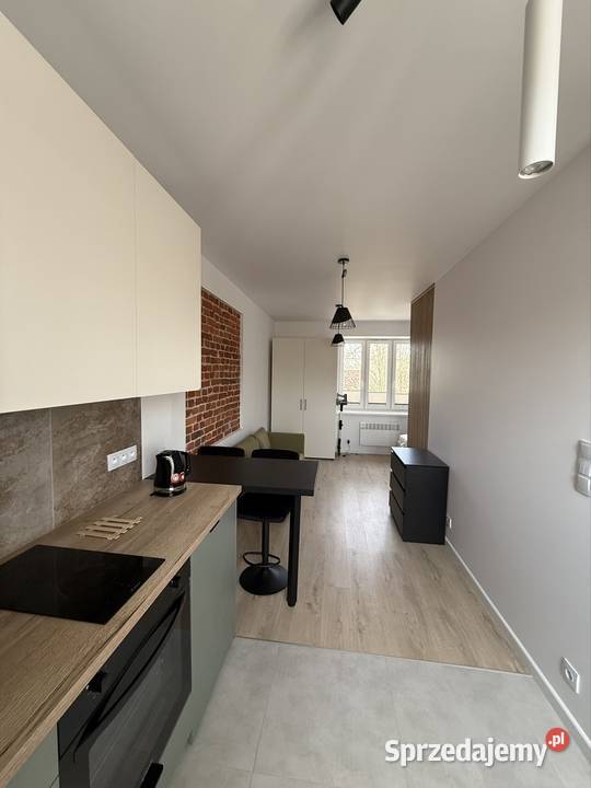 Idealna kawalerka Rondzie Lotników Lwowskich Liczba pokoi 1 Łódź