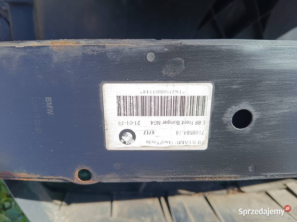 Pas przedni BMW e81 e87 10r