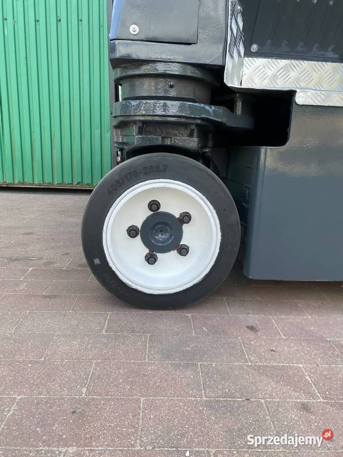 Combilift Cbe 2500 wózek widłowy Karsin