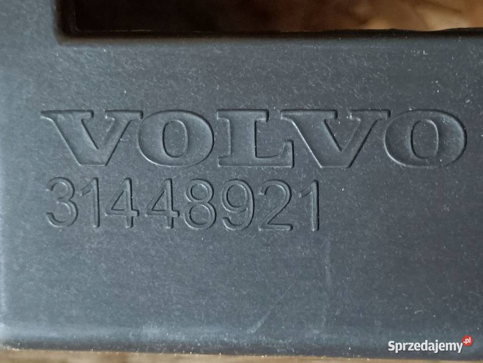 VOLVO S60 V60 ŚLIZG LISTWY PROGOWEJ PRAWY sprzedam