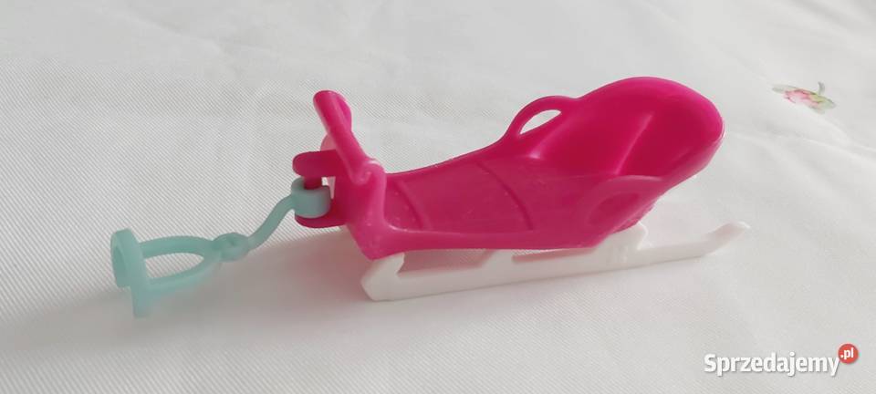 Piesek z sankami Hasbro zestaw warmińsko-mazurskie Braniewo