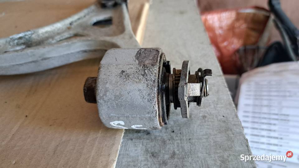 Wahacz górny tył lexus SC300 SC400 prawy Częstochowa