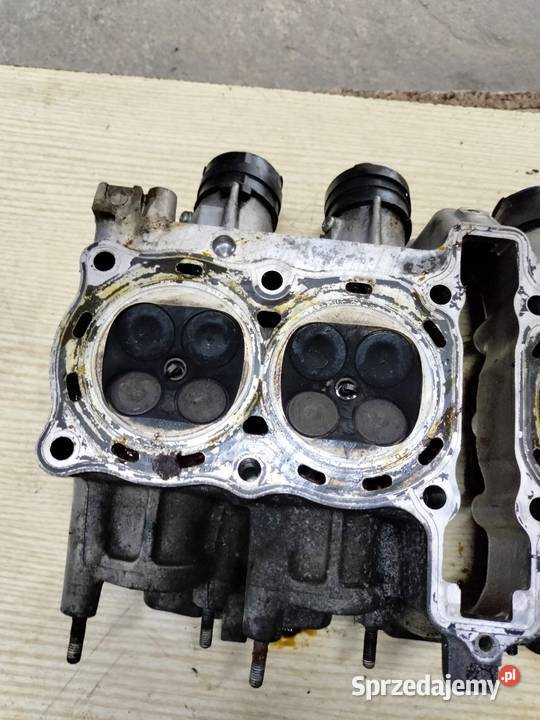 Głowica Honda CBR 600 pc23 Cylindry, głowice, pierścienie sprzedam