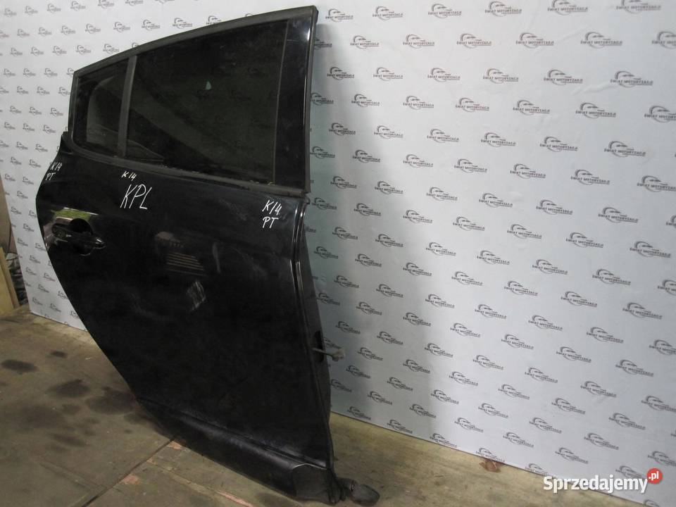 RENAULT MEGANE III drzwi prawe tył