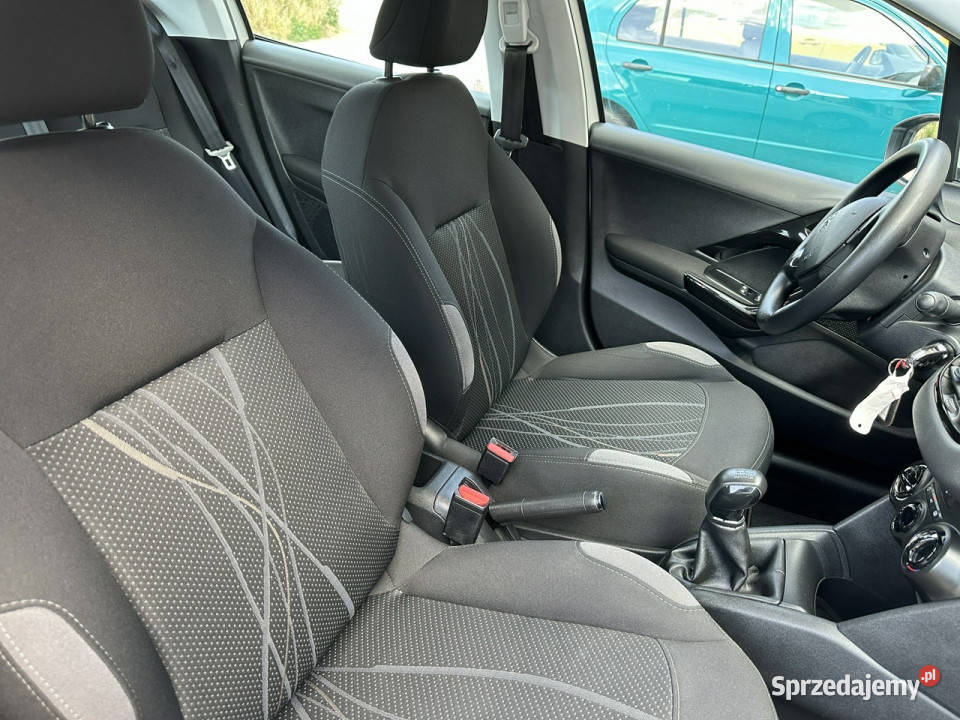 Peugeot 208 Benzyna tempomat nawigacja isofix 4/5