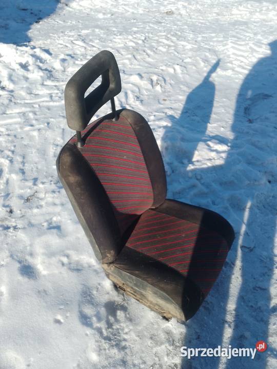 Siedzenia fiat 126p Wyposażenie wnętrza Worowice
