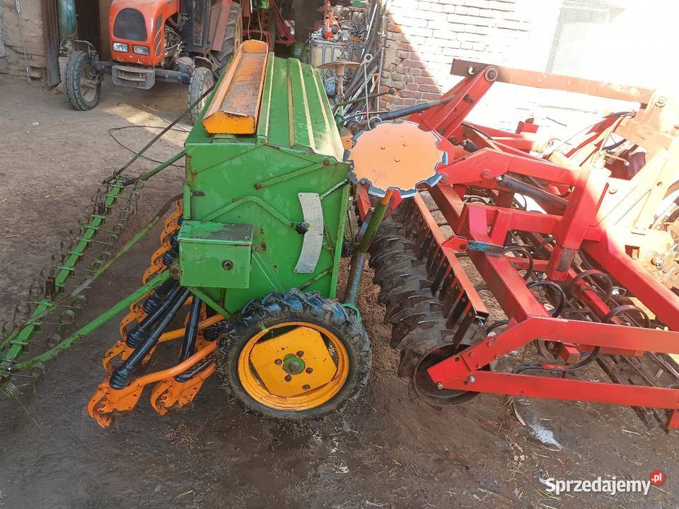 Agregat uprawowosiewny amazone d7 speciall 2 Agregaty Prężynka