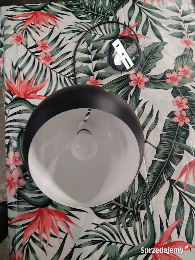 Nowoczesna lampa wisząca kula czrana e27 Izdebnik