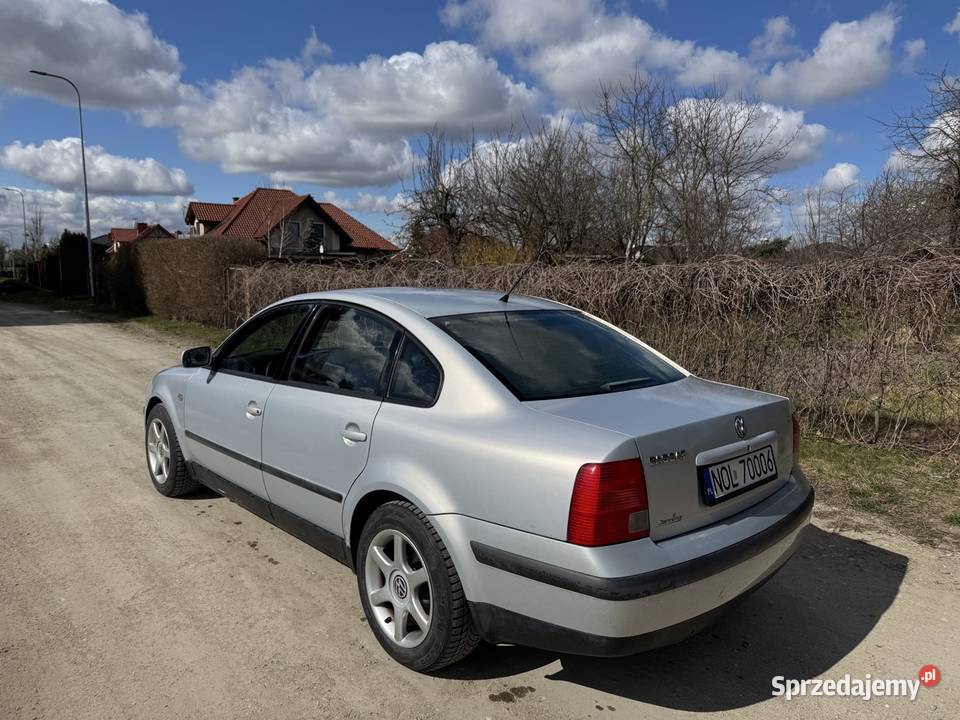 Volkswagen Passat b5 18 benzyna gaz nieuszkodzony Pasłęk