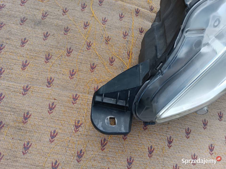 Lampa lewy przód Peugeot 2008 I lift 2016 jasny Turek