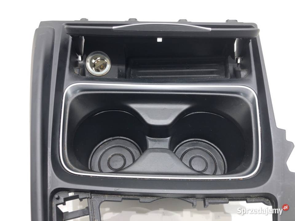 UCHWYT NA NAPOJE BMW F34 Hatchback KUBKI KUBKÓW