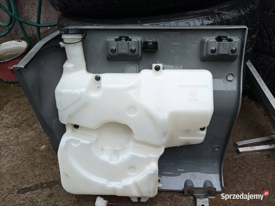 Zbiornik spryskiwaczy Mitsubishi Canter 2001 dostawcze wielkopolskie sprzedam