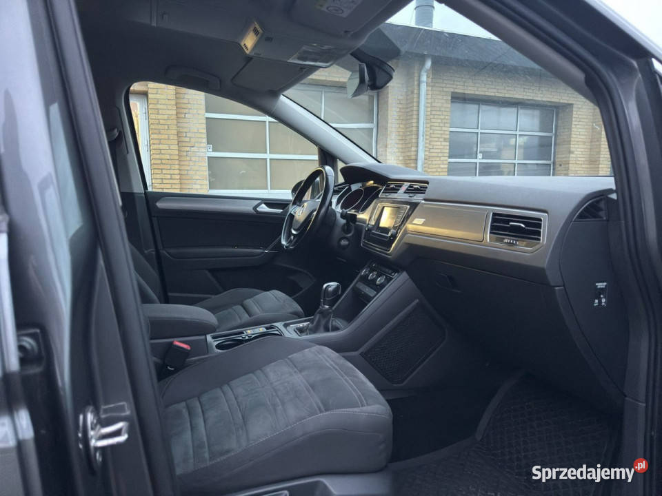 Volkswagen Touran III 2015 szary