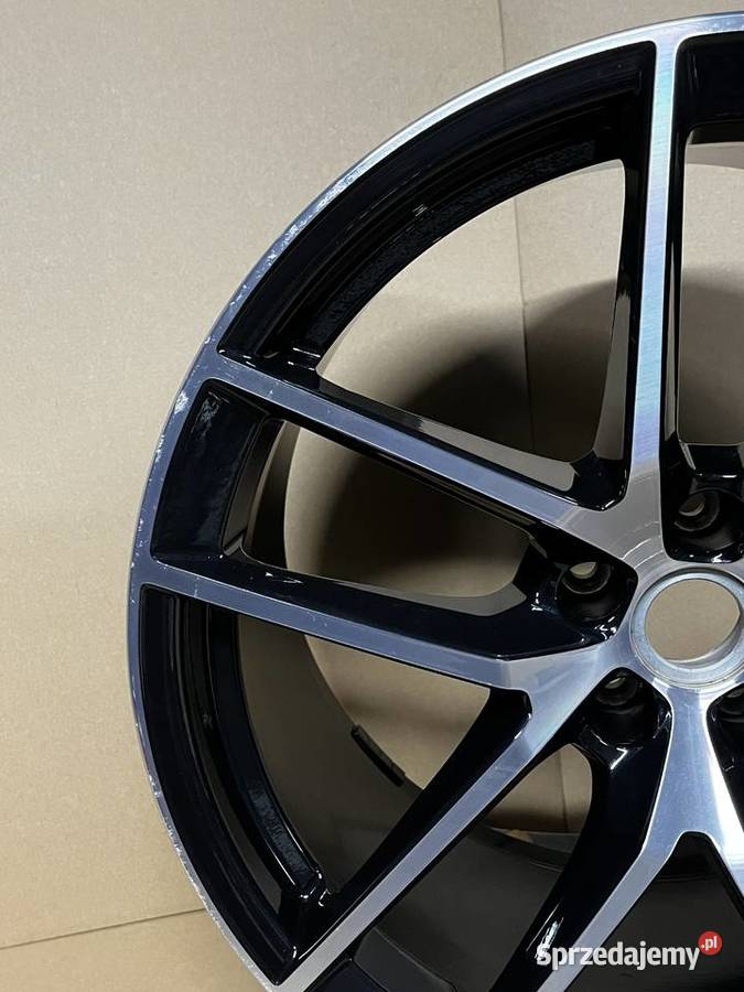 Oryginalna felga Porsche Macan III 10J x 20 ET19 Porsche OE Gostyń