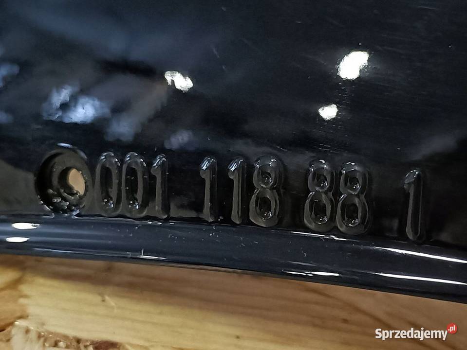 MERCEDES CLA 118 AMG LISTWA ZDERZAKA PRAWY PRZÓD Pleszew