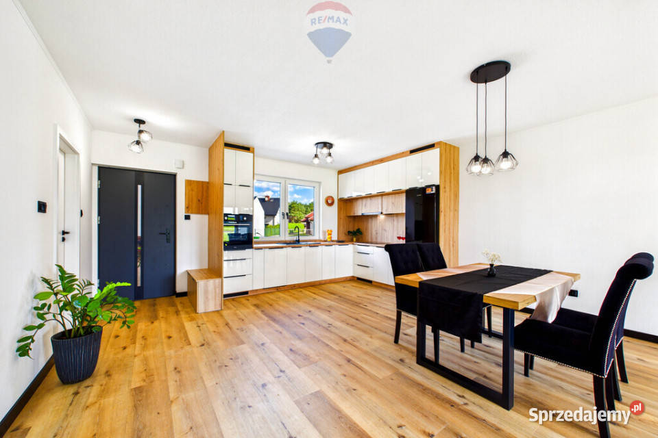 Nowy dom w zabudowie bliźniaczej prawa strona Galewice