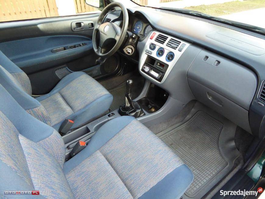 Sprzedam Honda HRV 16 benz GAZ nieuszkodzony HR-V pomorskie sprzedam