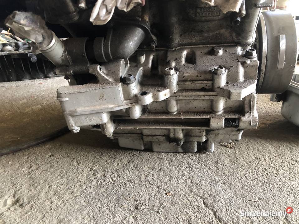 Silnik na części yamaha 750