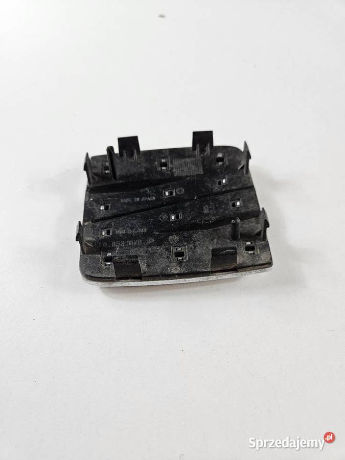 SEAT LEON III 3 5F0 ZNACZEK EMBLEMAT GRILLA sprzedam