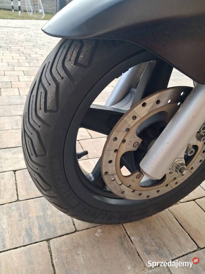 Skuter Piaggo xevo 125 garażowany wielkopolskie Zamysłowo