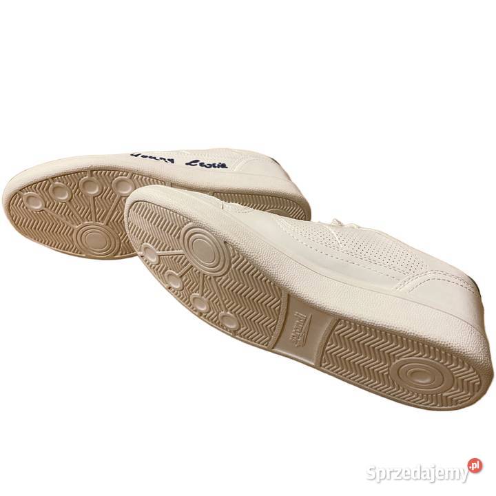 Buty sportowe z podpisem Young Leosi Sprandi