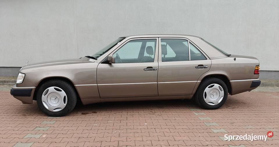 W124SEDAN20DSZYBERDACH Sedan / Limuzyna W124 Radomsko sprzedam