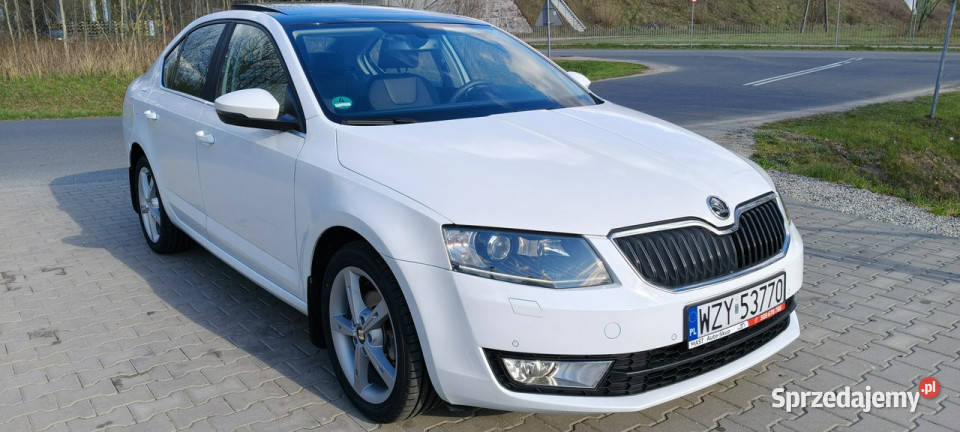 koda Octavia Bogate wyposaż 70tkm 4cylindry III aluminiowe felgi Stare Budy