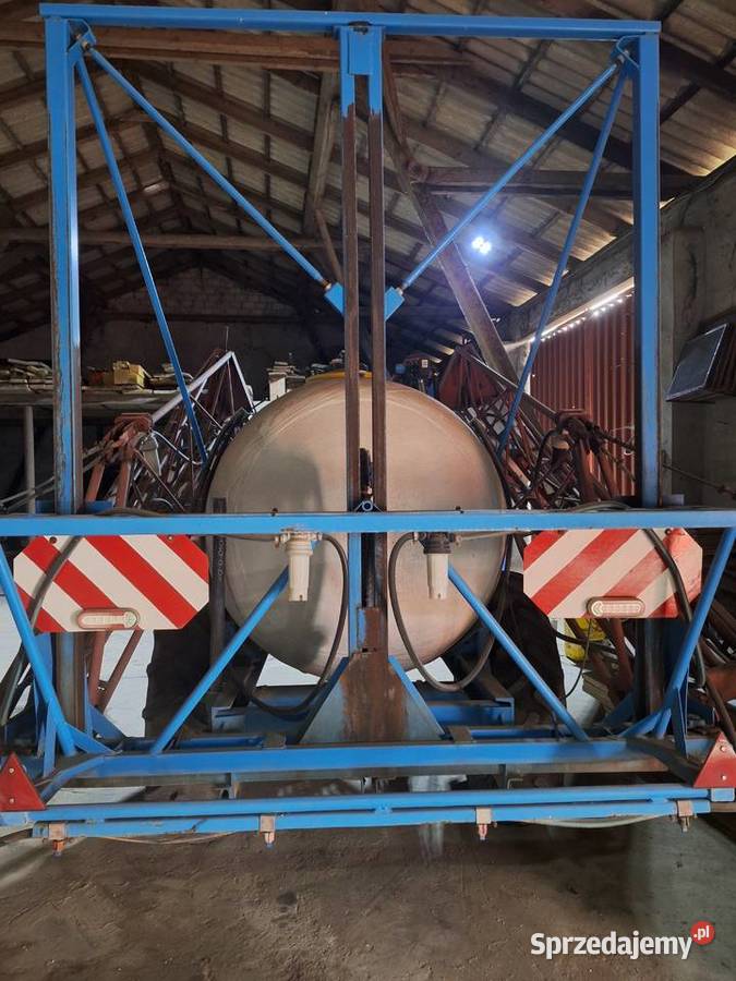 Opryskiwacz pilmet 2000l 18 m z komputerem Arag