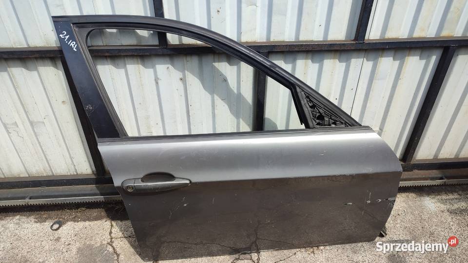 DRZWI PRAWE PRZÓD BMW 3 E90 E91 świętokrzyskie Włoszczowa sprzedam