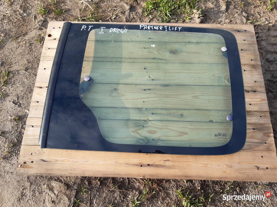 Partner Berlingo I Lift Szyba tylna uchylna