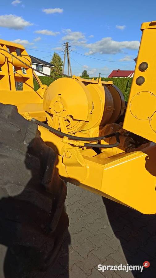 Ciągnik Leśny Zrywkowy LKT 81