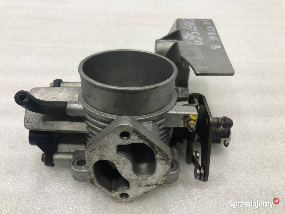 PRZEPUSTNICA OPEL VECTRA B 20 16V 90499468