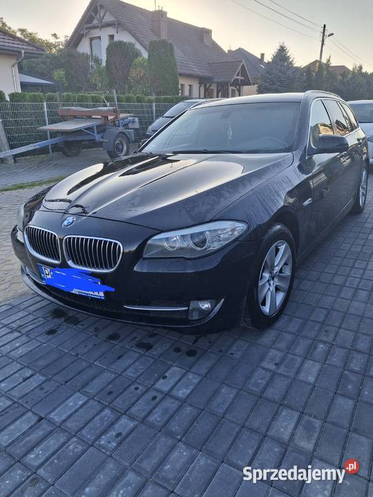 BMW F11