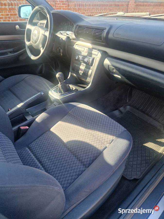Audi A4 B5 FL 2000r 16 benzyna A4 lubelskie Wohyń
