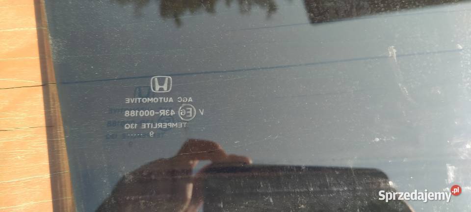 Szyba boczna lewy lewa tył Honda Jazz III 2010 Części Sadowie