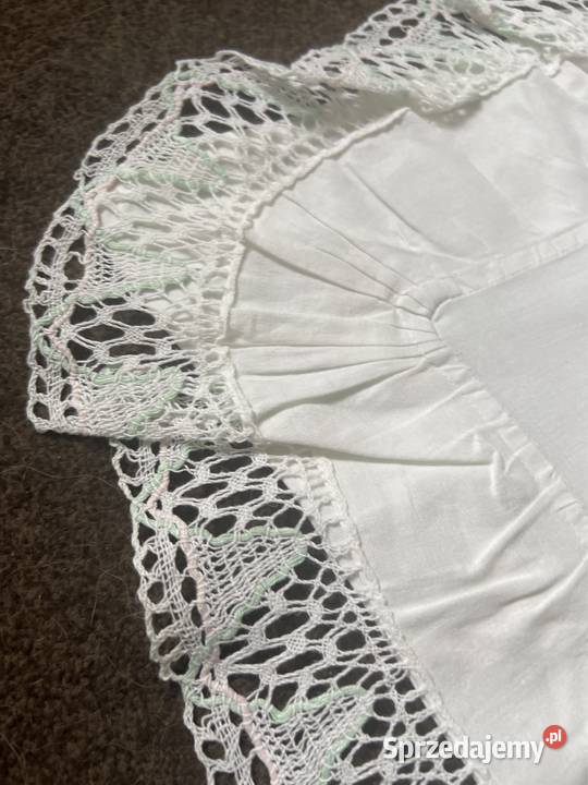 Poszewka gobelin haftowana z koronkami biały Zabrze sprzedam