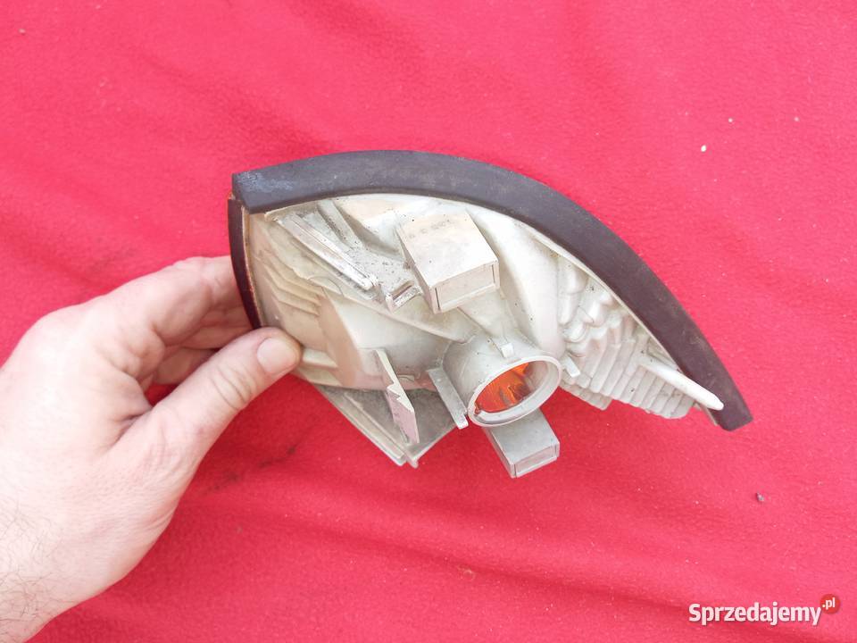 BMW e36 Kierunkowskaz PRAWY Oryginalny Kierunkowskazy Reda