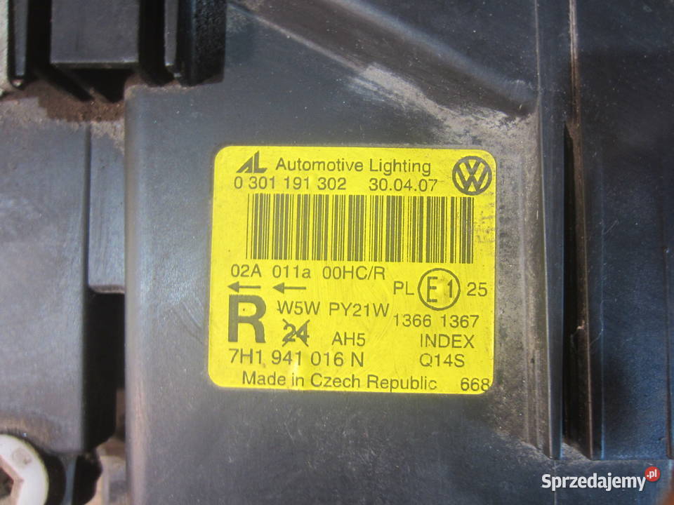 lampa prawa przód vw volkswagen transporter t5 Szczecin