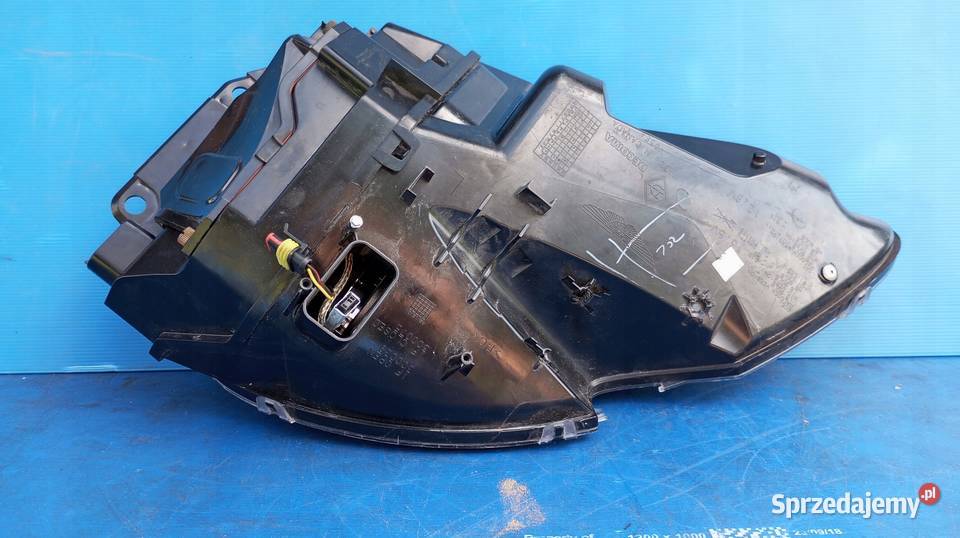 LAMPA LEWY PRZÓD EU XENON ASTON MARTIN VANTAGE Nowy Tomyśl