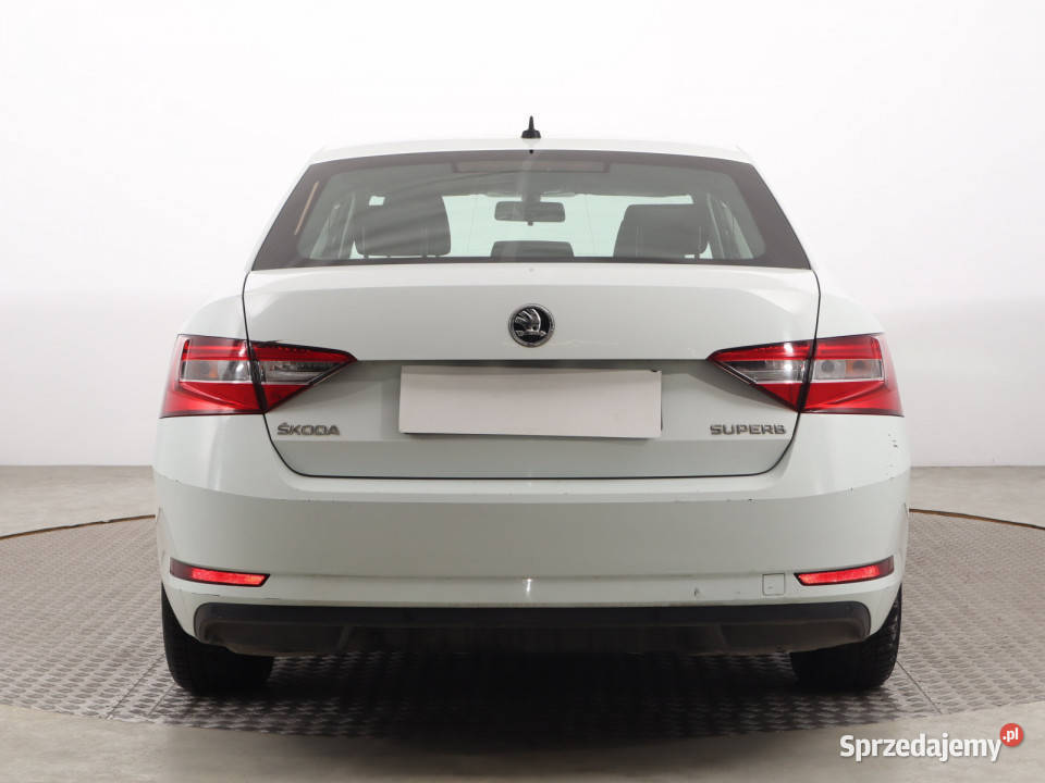 Skoda Superb 14 TSI