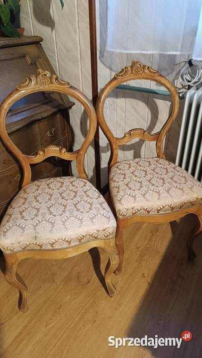 Dwa stare krzesła Ludwikowskie Krzesła Dom i Ogród